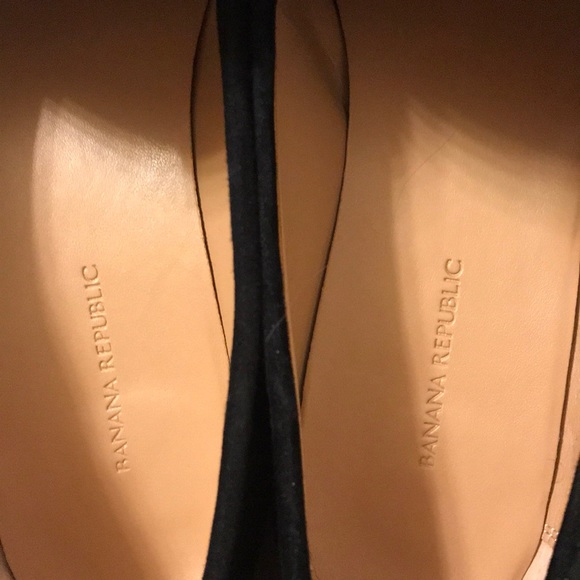 Banana Republic Black Suede Loafers. Size 11. - Picture 7 of 8